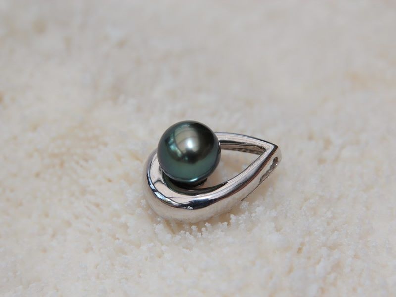 pendentif_argent_perle_noire_tahiti_2.jpg